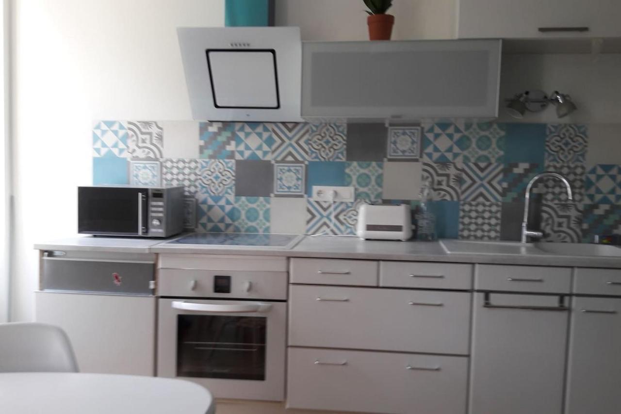 Un Appartement Lumineux Au Parc Beaumont Pau Bagian luar foto